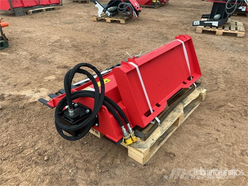Raytree RMLL60 60 in Rake Skid Steer Landplane (Un Rastras para campos