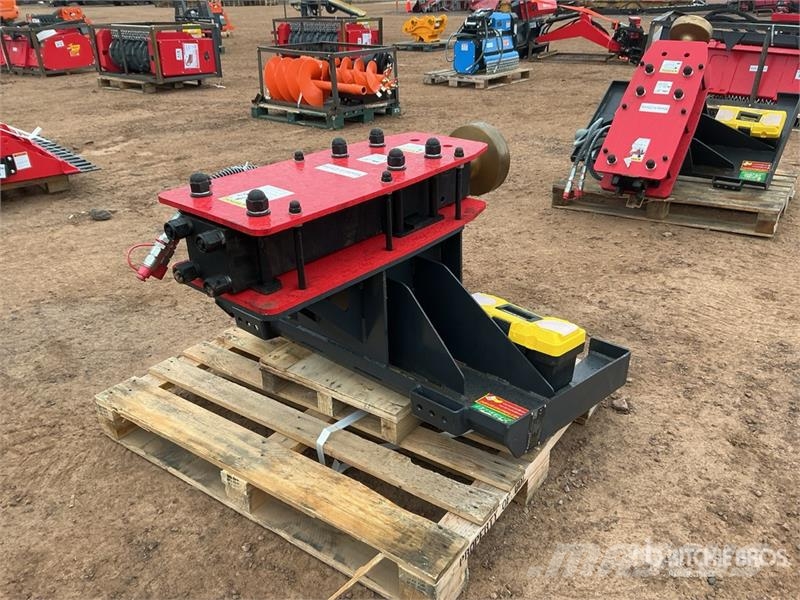 Raytree RMPP680 Skid Steer Post Driver (Unused) Gårds‐husdyr gjerder