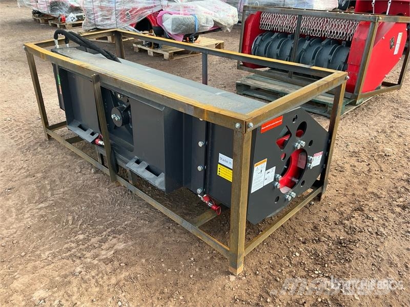  Raytree RMVR76 76 in Skid Steer Vibratory Roller ( مداحل