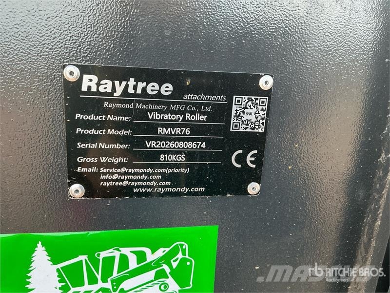  Raytree RMVR76 76 in Skid Steer Vibratory Roller ( مداحل