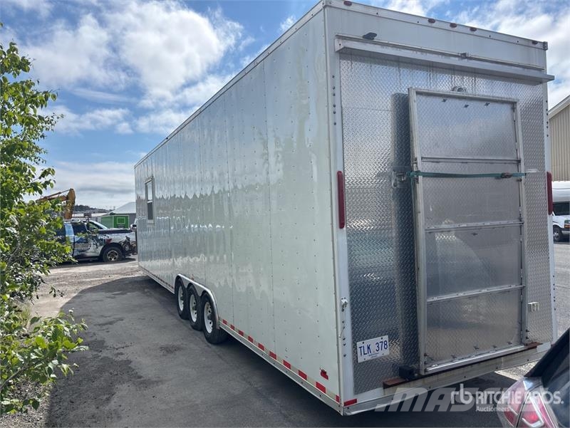 RC Trailers Inc 45 ft T/A Gooseneck Enclosed Trailer Box body trailers