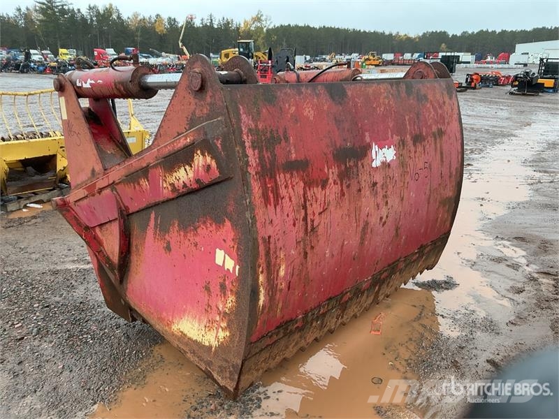 Red Rock Alligator 71 in Silage Cutter ماكينات زراعية - غير ذلك