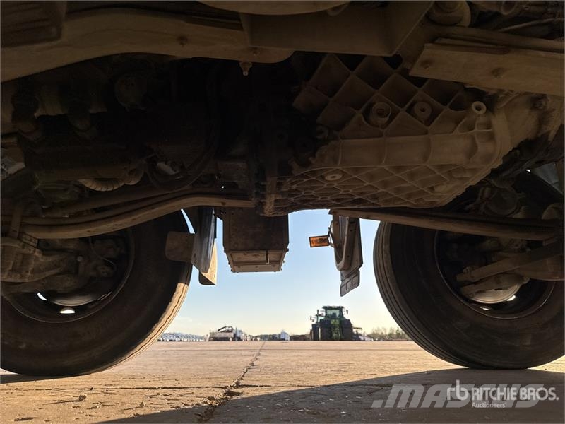 Renault C430 8x4 Camion Toupie Mixer Truck شاحنات خرسانة