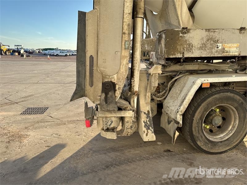 Renault C430 8x4 Camion Toupie Mixer Truck شاحنات خرسانة