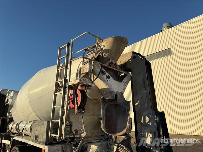 Renault C430 8x4 Camion Toupie Mixer Truck شاحنات خرسانة