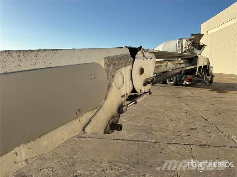 Renault C430 8x4 Camion Toupie Mixer Truck شاحنات خرسانة