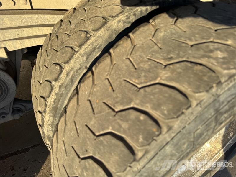 Renault C430 8x4 Camion Toupie Mixer Truck شاحنات خرسانة