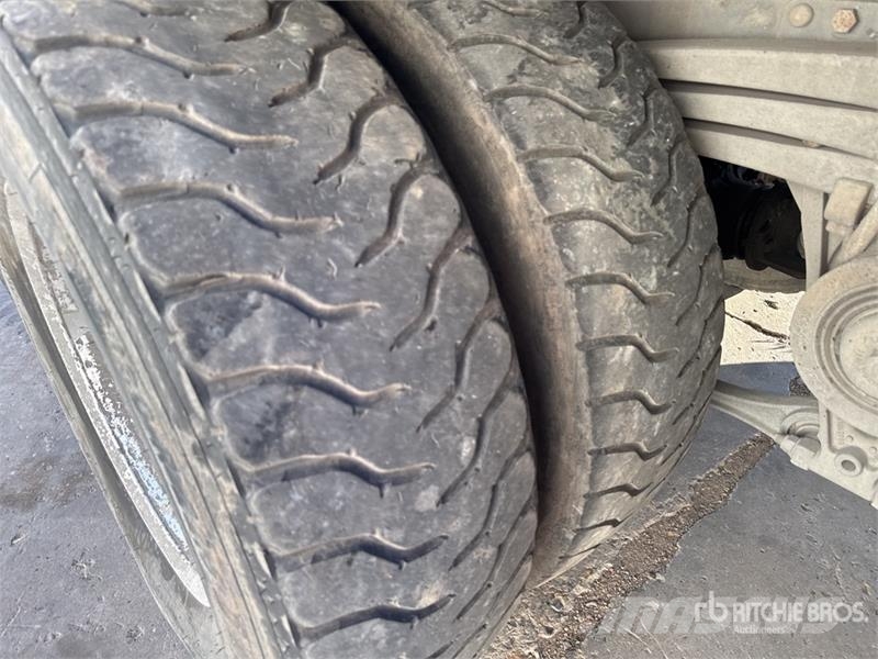 Renault C430 8x4 Camion Toupie Mixer Truck شاحنات خرسانة
