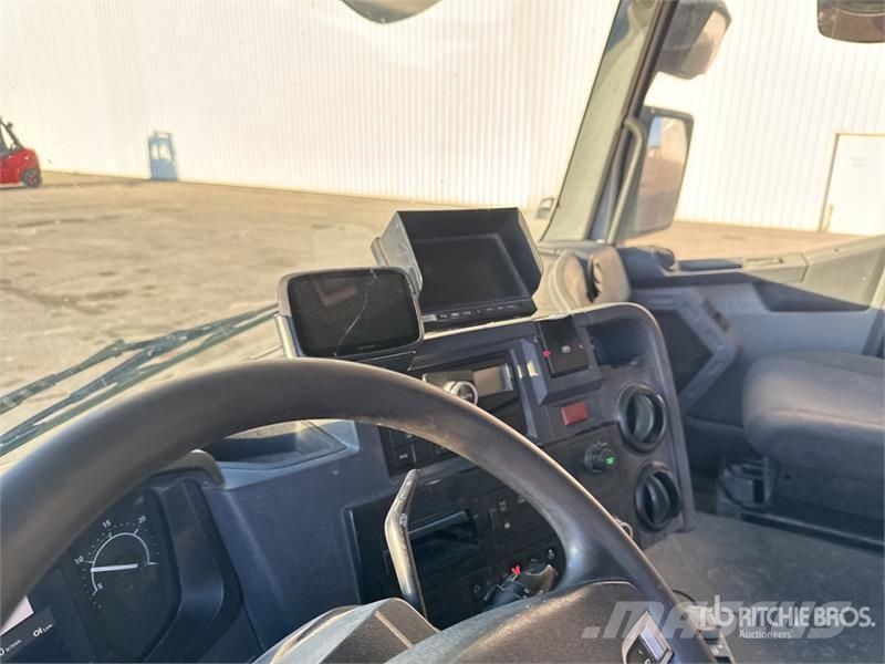 Renault C430 8x4 Camion Toupie Mixer Truck شاحنات خرسانة