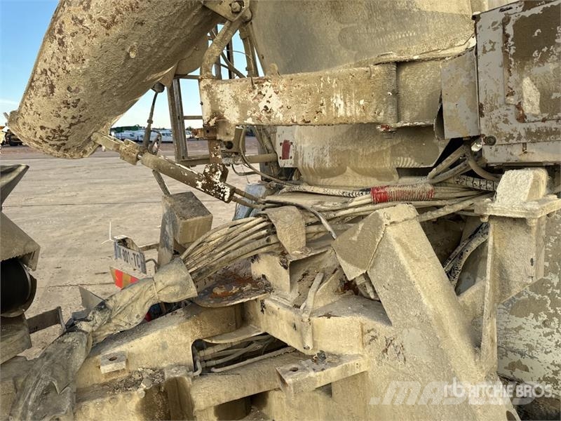 Renault C430 8x4 Camion Toupie Mixer Truck شاحنات خرسانة