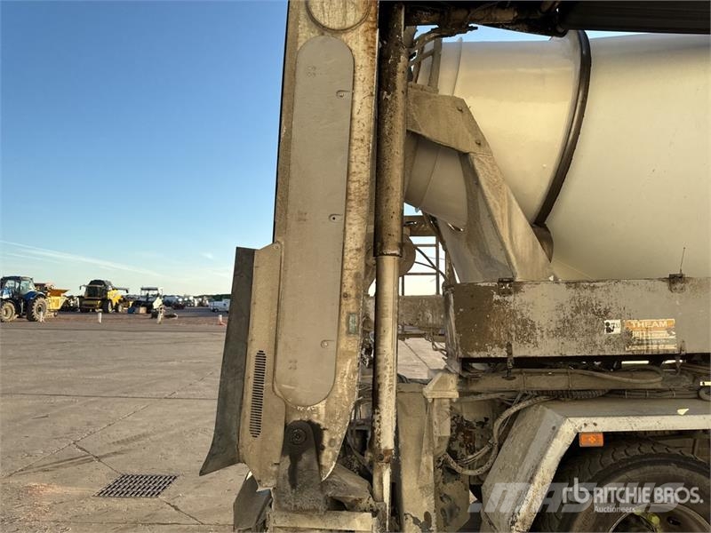 Renault C430 8x4 Camion Toupie Mixer Truck شاحنات خرسانة