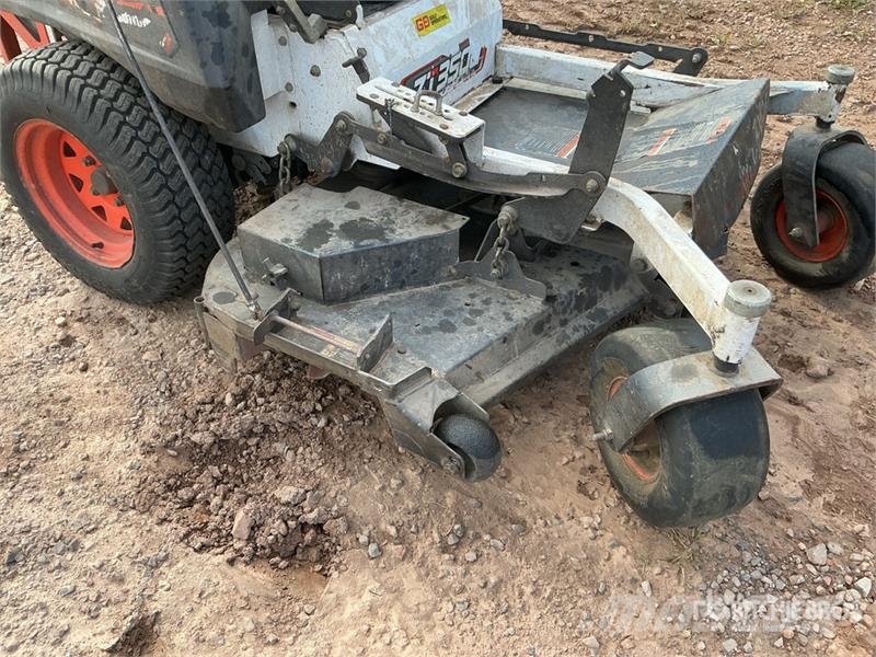  Ride-On Lawn Mower ركوب الحشائش