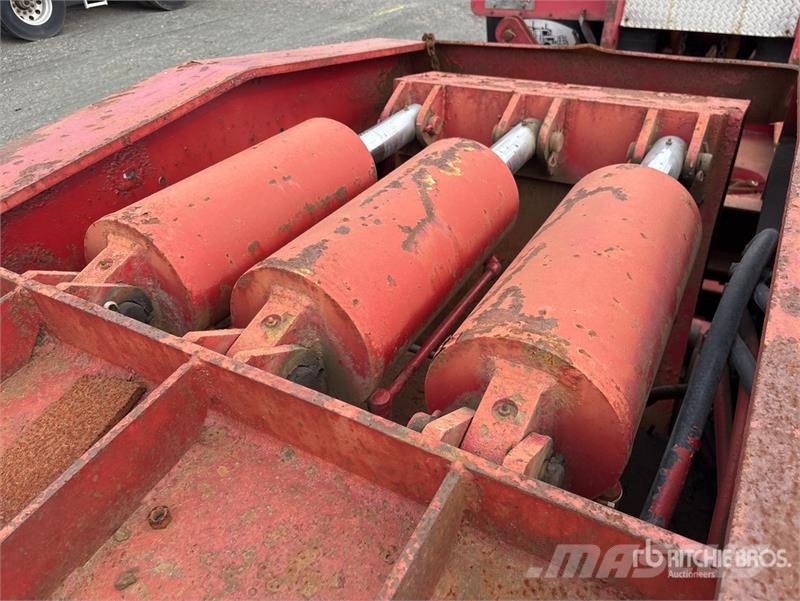Rogers Tri/A Removable Gooseneck Lowboy Trailer Tieflader