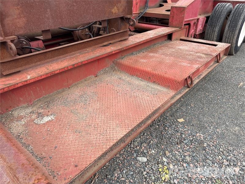 Rogers Tri/A Removable Gooseneck Lowboy Trailer Tieflader