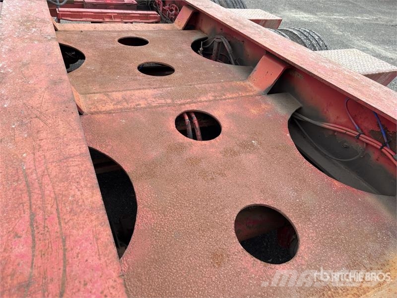 Rogers Tri/A Removable Gooseneck Lowboy Trailer Tieflader