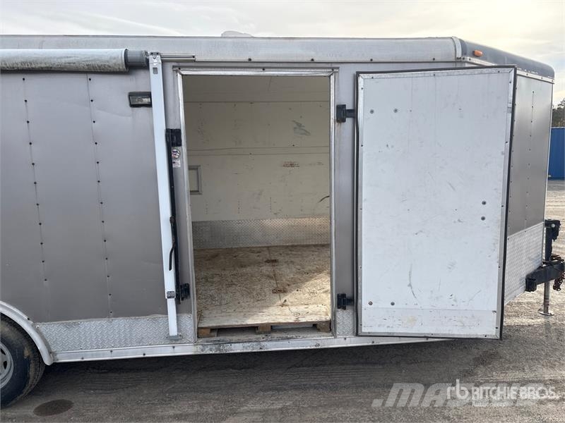 Royal Cargo T/A Enclosed Trailer Anhänger-Kastenaufbau