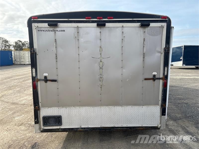 Royal Cargo T/A Enclosed Trailer Anhänger-Kastenaufbau