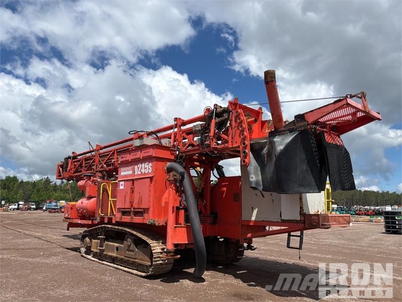 Sandvik D245S Crawler Mounted Blasthole Drill Other drilling equipment