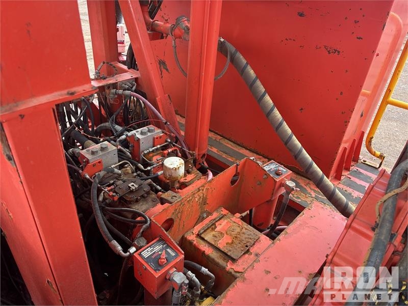 Sandvik D245S Crawler Mounted Blasthole Drill Other drilling equipment