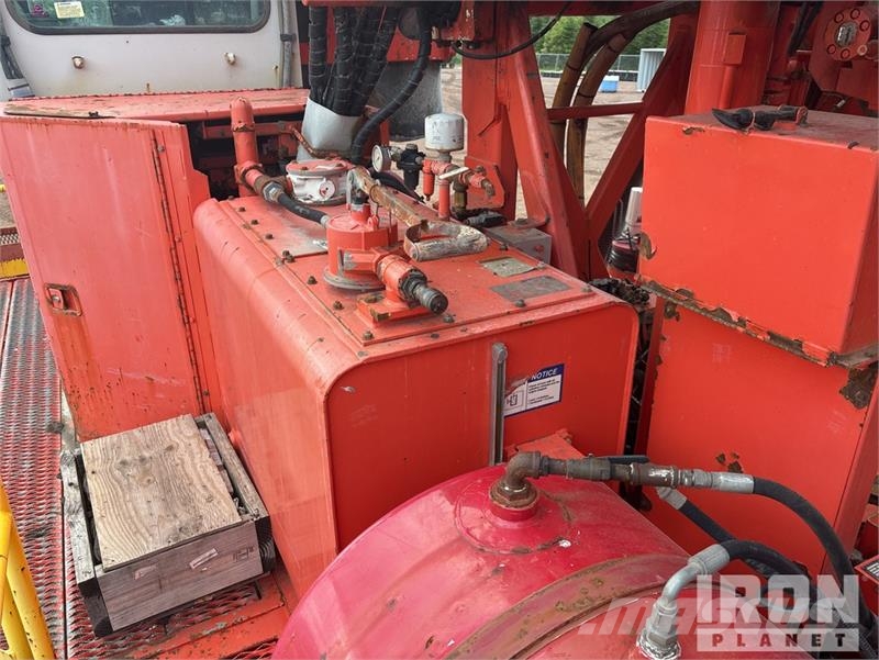 Sandvik D245S Crawler Mounted Blasthole Drill Other drilling equipment