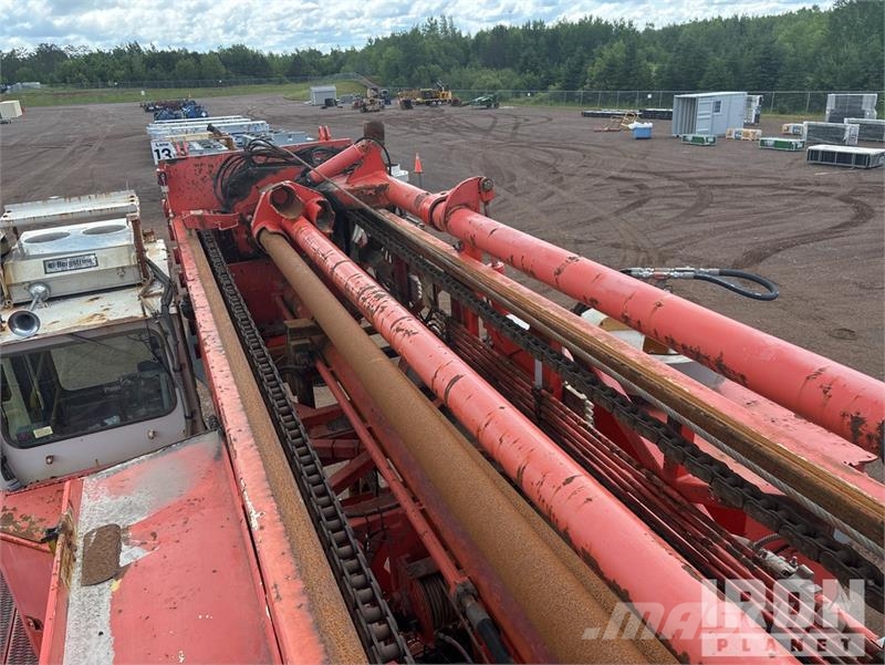 Sandvik D245S Crawler Mounted Blasthole Drill Other drilling equipment