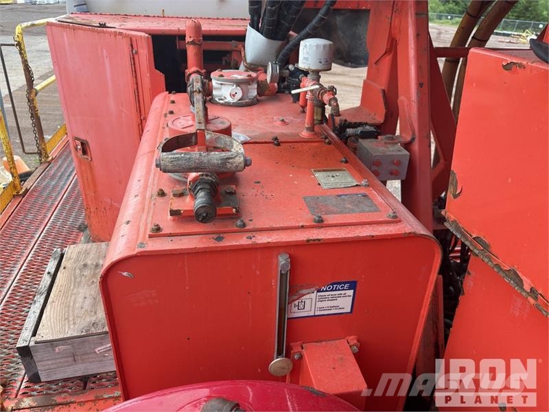 Sandvik D245S Crawler Mounted Blasthole Drill Other drilling equipment