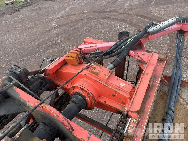 Sandvik D245S Crawler Mounted Blasthole Drill Other drilling equipment