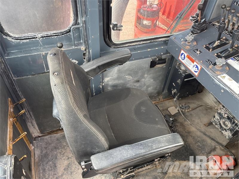 Sandvik D245S Crawler Mounted Blasthole Drill Other drilling equipment