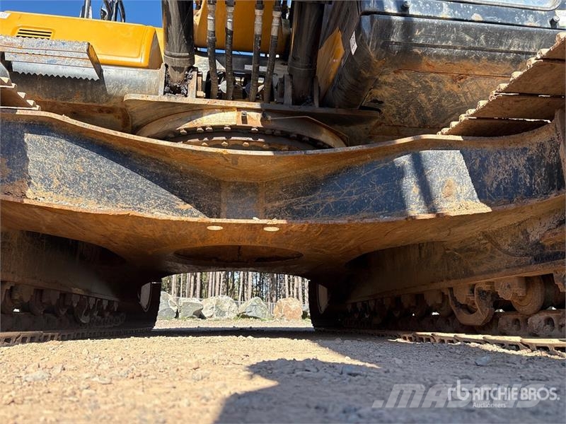 Sany SY215C LC Tracked Excavator Pásové rýpadlá