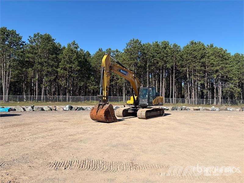 Sany SY215C LC Tracked Excavator Pásové rýpadlá