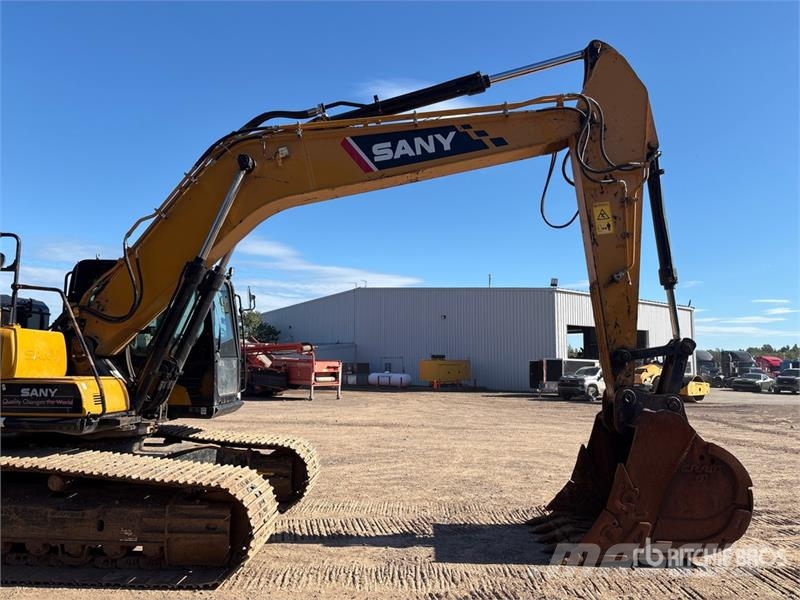 Sany SY215C LC Tracked Excavator Pásové rýpadlá