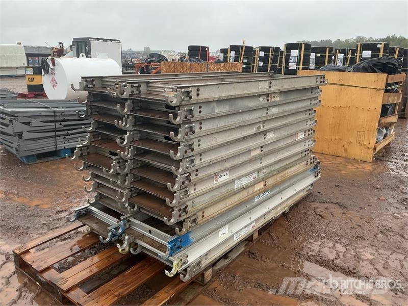 Scaffolding Scaffolding equipment