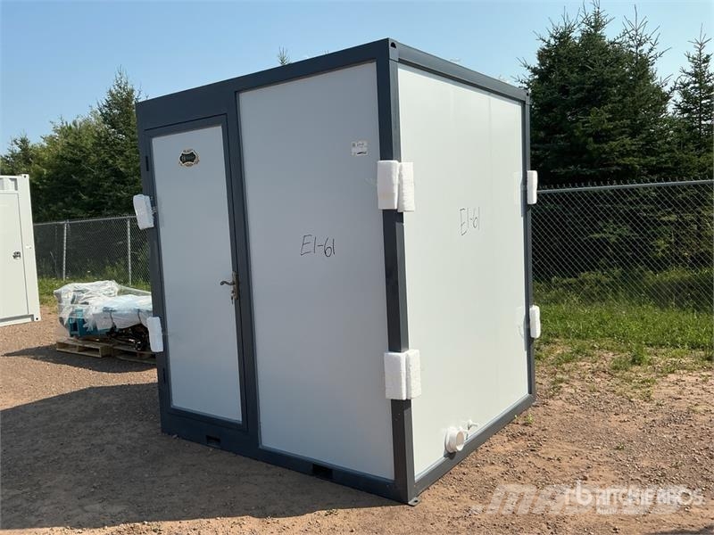 SDLMT 6 ft 3 in x 6 ft 11 in 1 Person Portable Toi Drugi deli