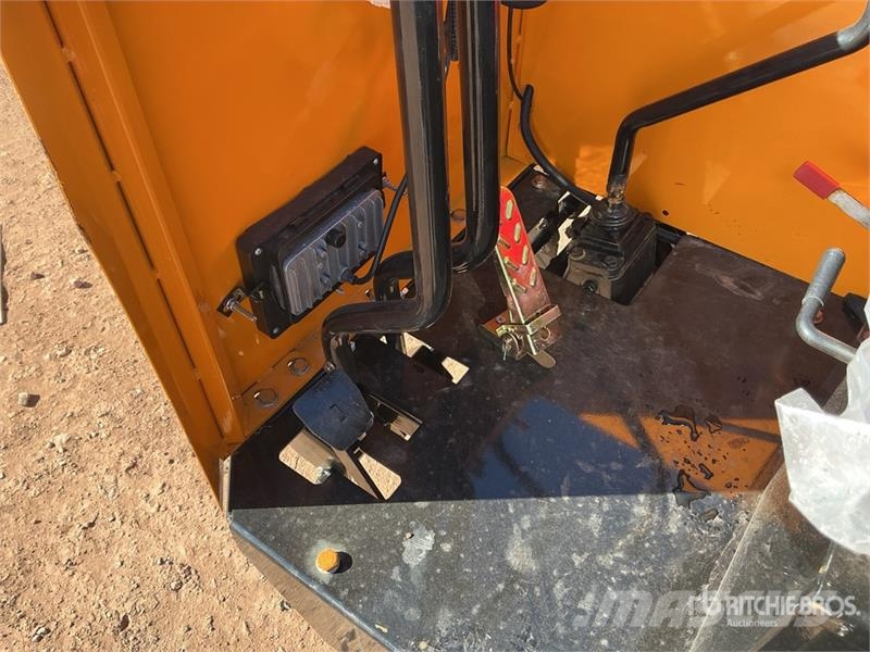 SDLOOL SL-J1500 1.5 ton 4x2 Mini Crawler Dumper (U Мини-самосвалы