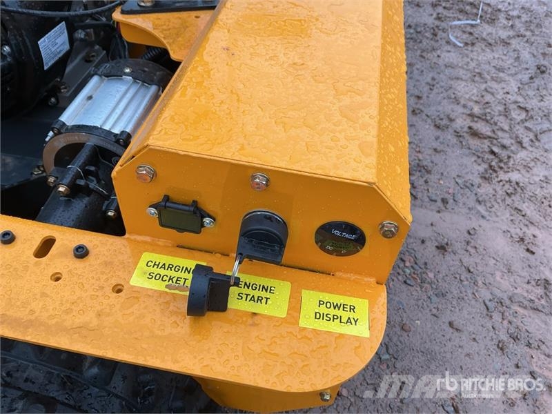 SDLOOL SL-LM1000Q 4x2 Walk-Behind Remote Control L Kosiarki ogrodowe