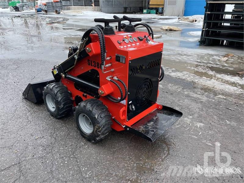 SDLOOL SL380 Kompaktlaadurid