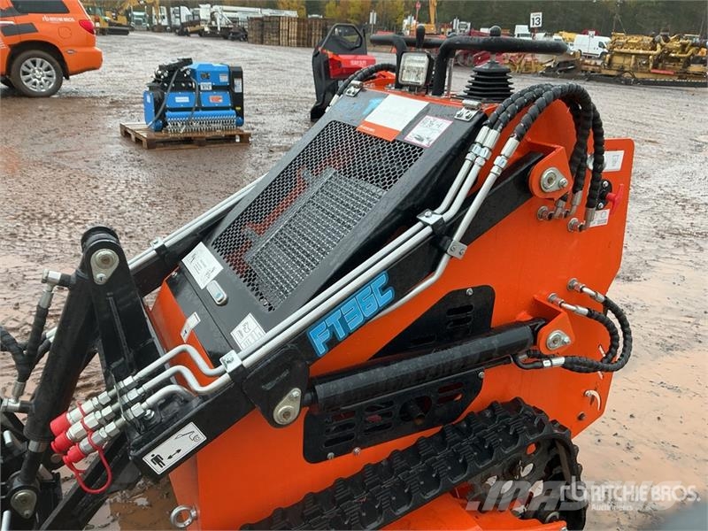 SDOOL 36C Mini Compact Track Loader (Inoperable) Kompaktlader