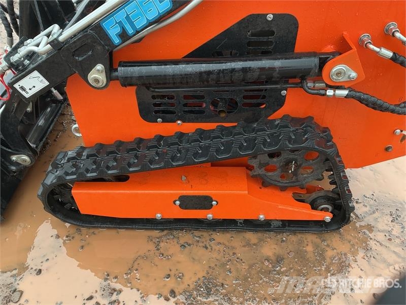 SDOOL 36C Mini Compact Track Loader (Inoperable) Kompaktlader