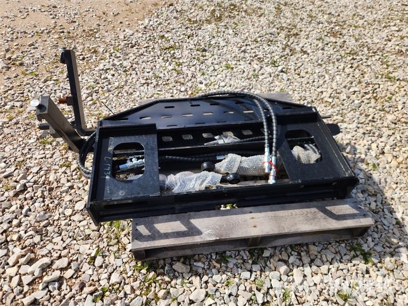 SF60 60 in Skid Steer Forks (Unused) Fourche