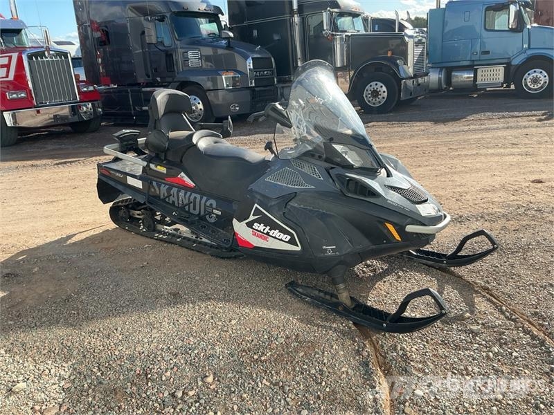 Ski-doo Skandic Snowmobile Snøscootere
