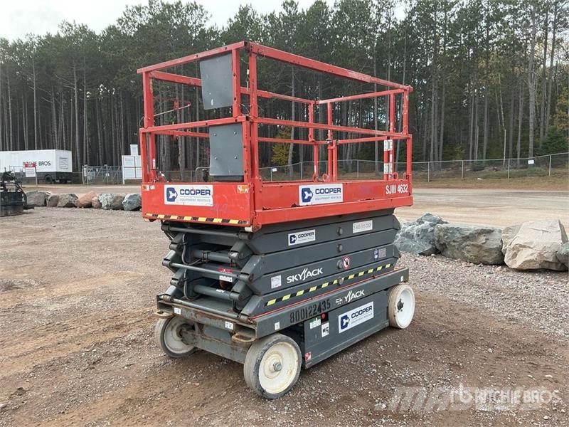 SkyJack SJ4632 Electric Scissor Lift Škaraste platforme