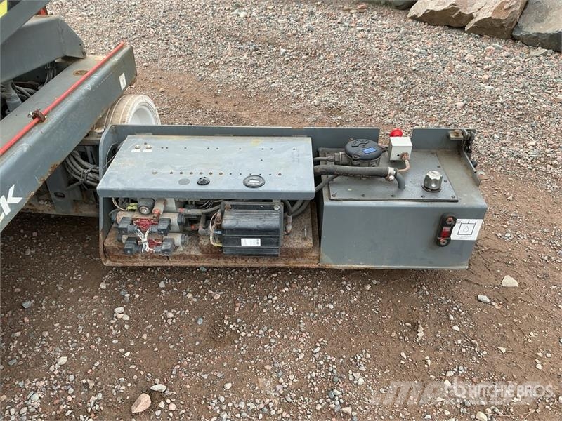 SkyJack SJ4632 Electric Scissor Lift Škaraste platforme