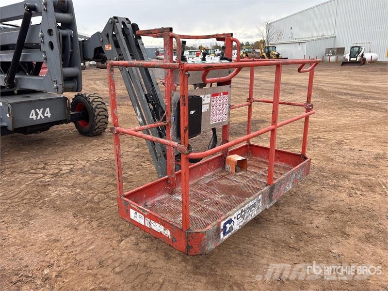SkyJack SJ46AJ رافعات سلة مفصلية
