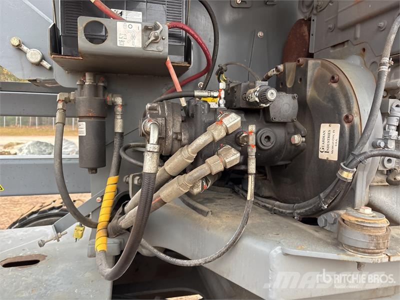 SkyJack SJ46AJ رافعات سلة مفصلية