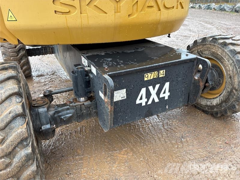 SkyJack SJ63AJ 4WD Diesel Articulating Boom Lift Gelenkteleskoparbeitsbühnen
