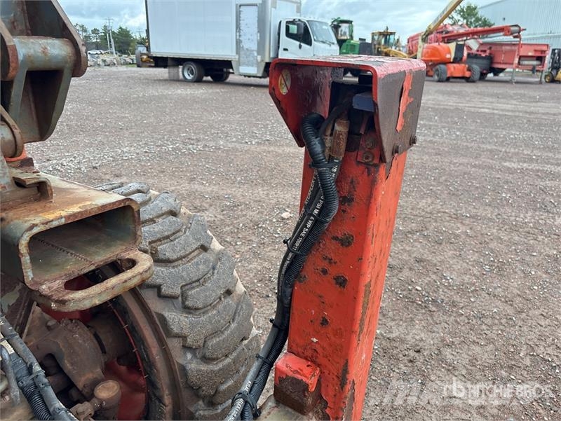 SkyJack SJ7135 Scissor lifts