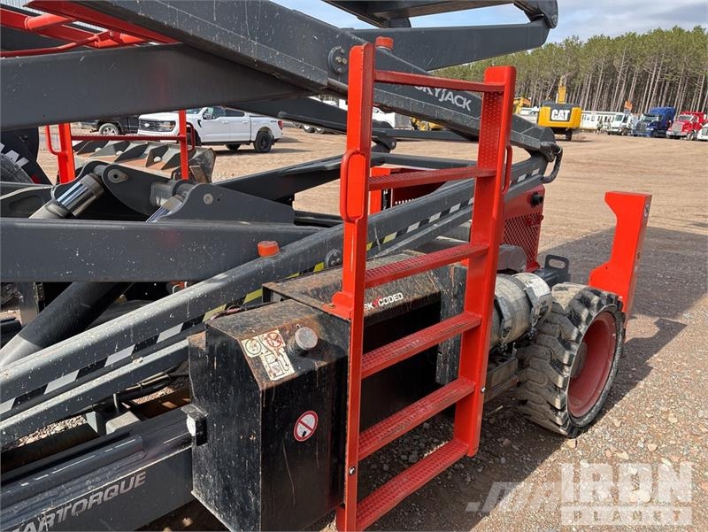 SkyJack SJ9253 RT Dual Fuel 4x4 Scissor Lift رافعات مقصية الشكل