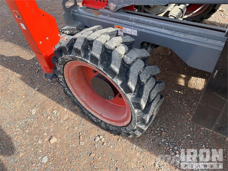 SkyJack SJ9253 RT Dual Fuel 4x4 Scissor Lift رافعات مقصية الشكل