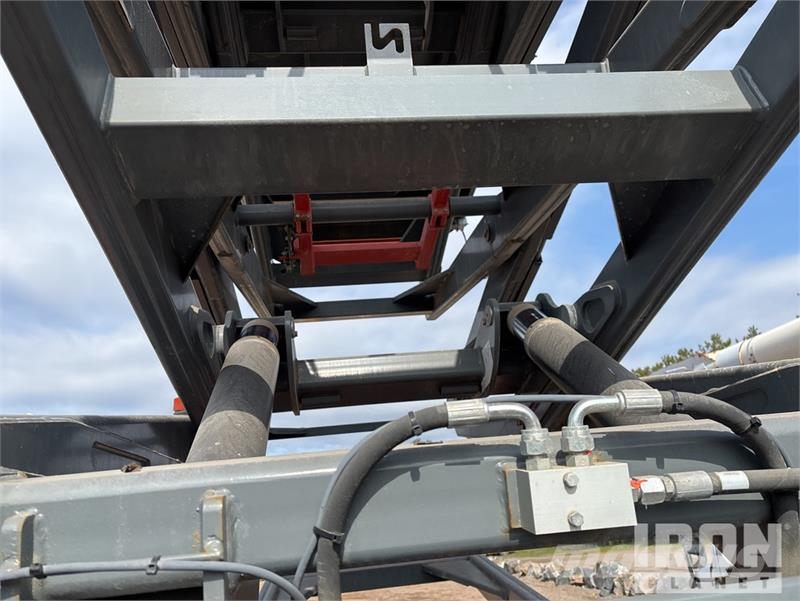 SkyJack SJ9253 RT Dual Fuel 4x4 Scissor Lift رافعات مقصية الشكل
