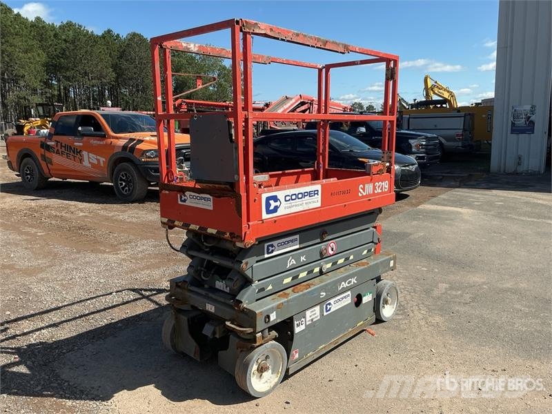 SkyJack SJIII3219 Electric Scissor Lift Nůžková zvedací plošina